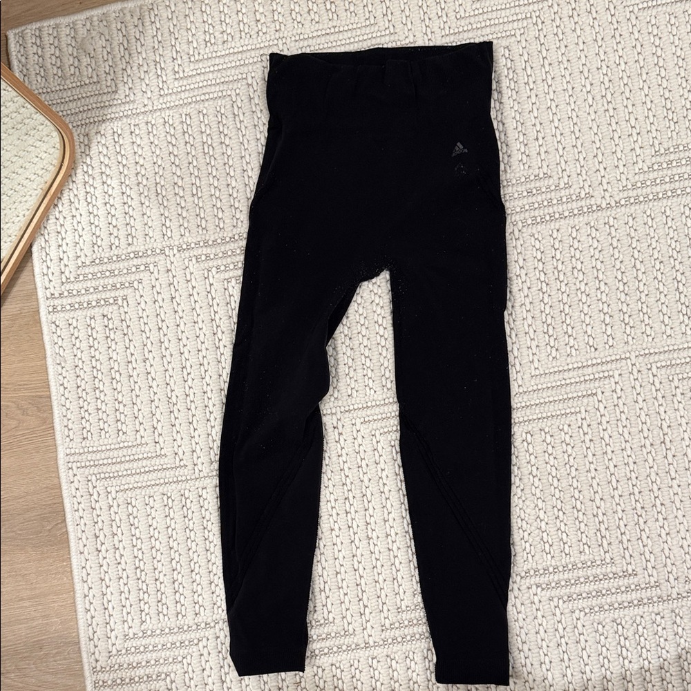 Seamless adidas black leggings